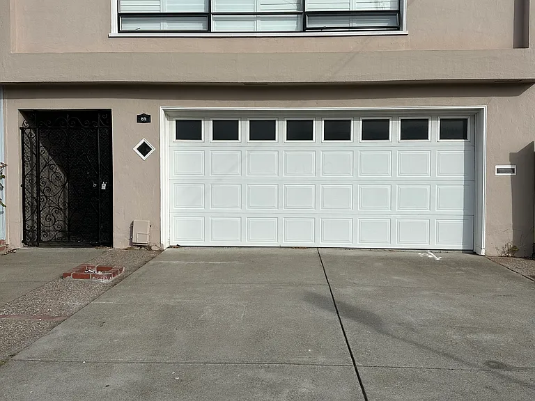 61 Valley St — Photo 8