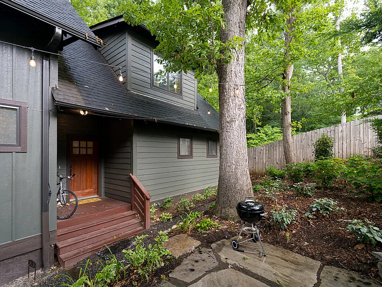 51B Westover Dr #B — Photo 1