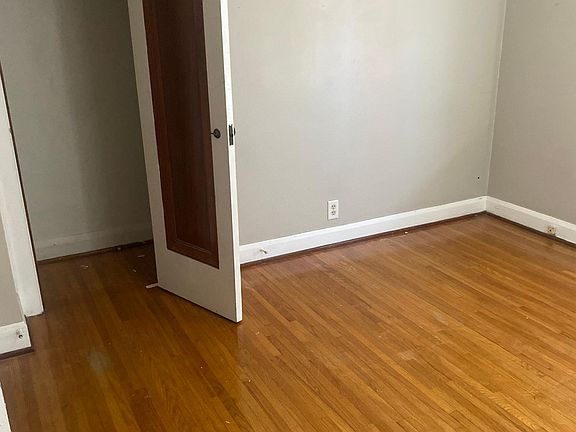 2nd image of 3418 Rushland Ave