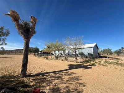820 Alta Ave, Landers, CA, 92285