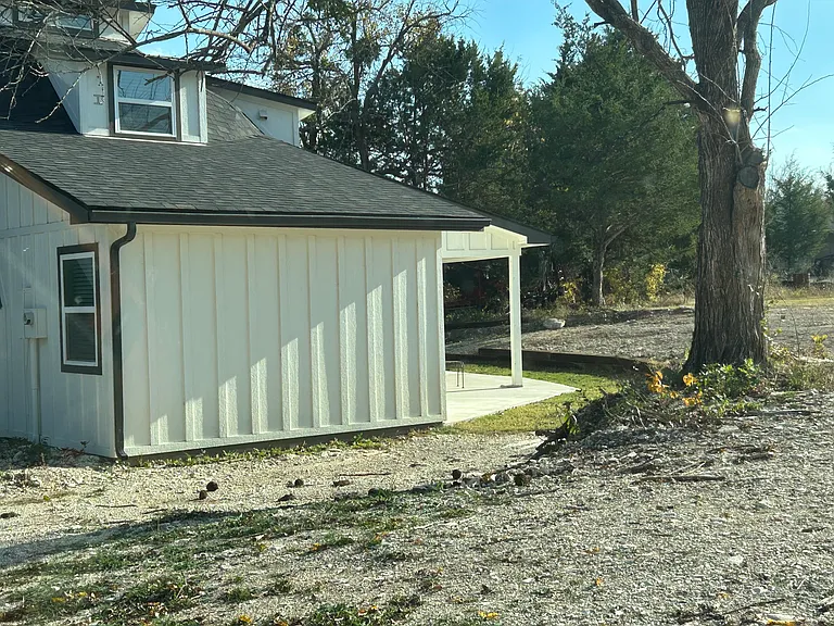 Reynolds Rd — Photo 21