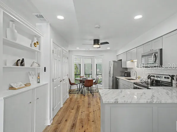 6 Woodward Ave APT I2, Hilton Head Island, SC 29928