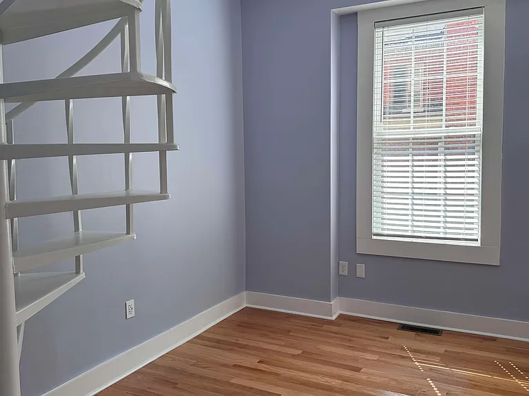 15 Atkinson St #2 — Photo 12