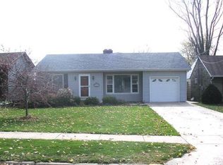 505 W 3rd St, Spring Valley, IL 61362