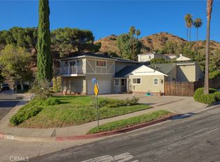 8322 Echelon Pl, Sun Valley, CA 91352