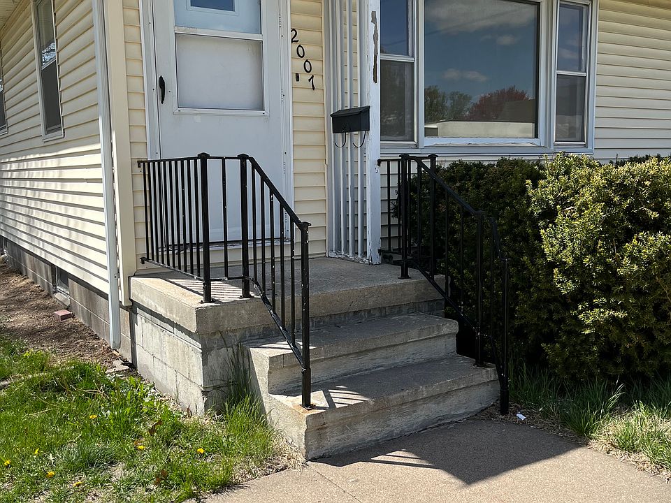 1st image of 2420 Heritage Ln #1