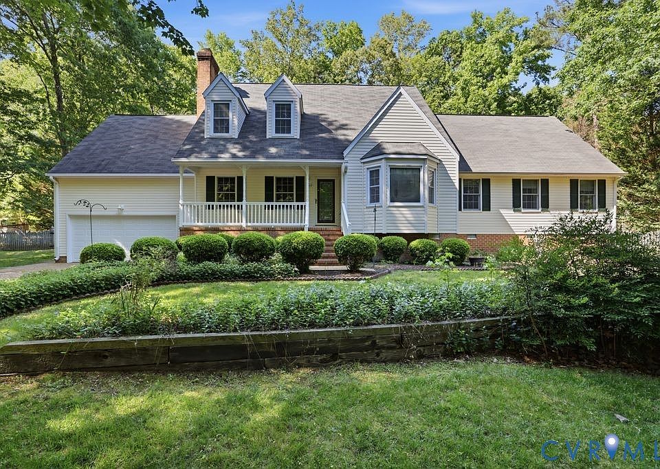 1st image of 4613 Massena Dr