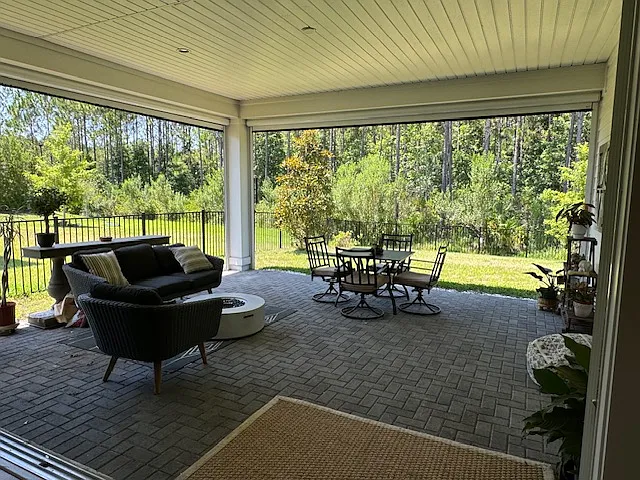 11319 Madelynn Dr — Photo 24