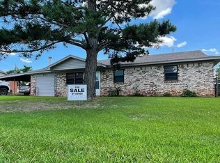 630 Town East Ash St, Carnegie, OK 73015