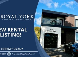 8 Badger Dr, Toronto, ON M8Z 2M4