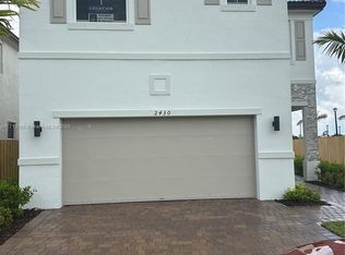 2430 SE 24th Dr, Homestead, FL 33034