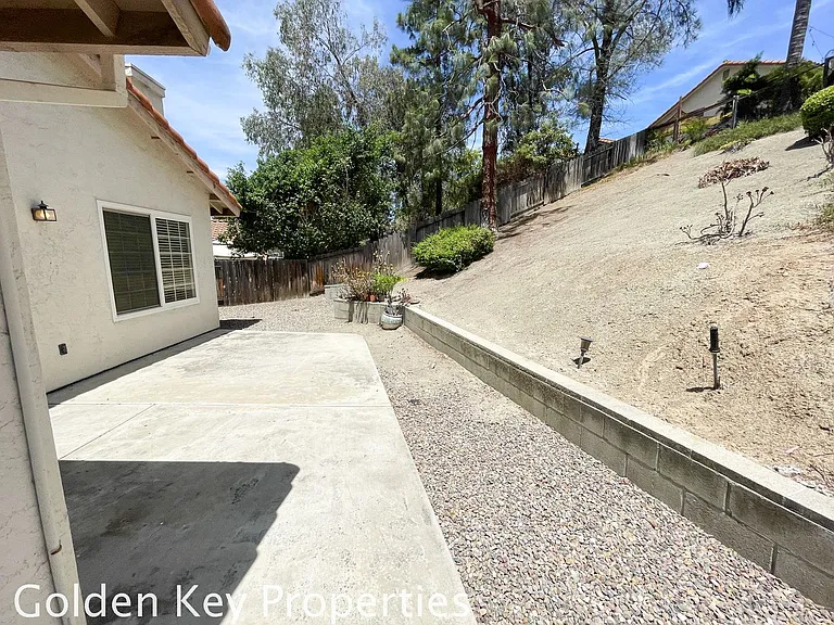 165 Paseo Marguerita — Photo 9