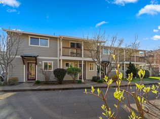 1706 Avalon Way UNIT 28, Hood River, OR 97031