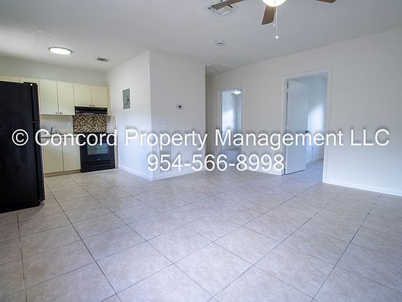 4th image of 835 SW 4th St APT 6