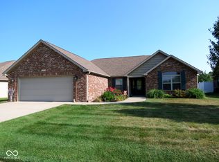 5700 Victory Dr, Columbus, IN 47203