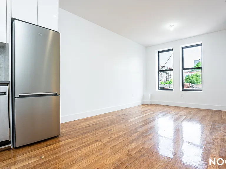 589 Knickerbocker Ave #2 — Photo 1