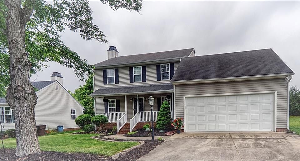 1st image of 4703 Prestbury Dr