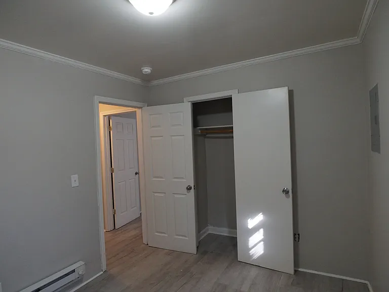 435 Arlington Cir NW #D — Photo 6