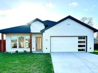 3925 Furey St, Dallas, TX 75212