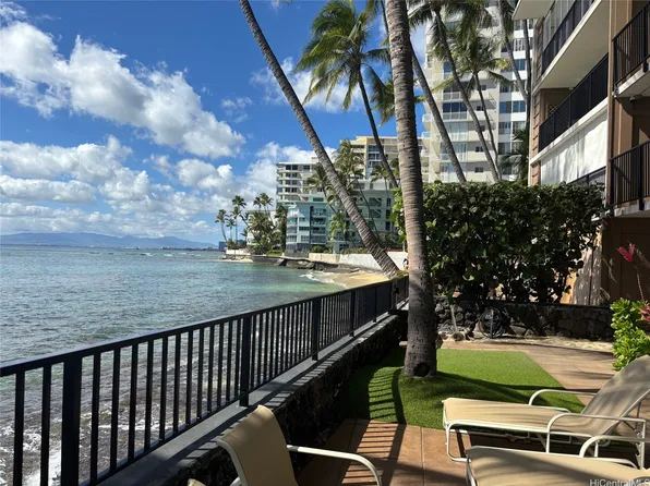 2987 Kalakaua Ave APT 703, Honolulu, HI 96815