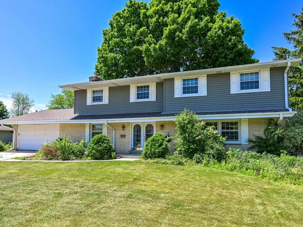 739 6th AVENUE, Grafton, WI 53024