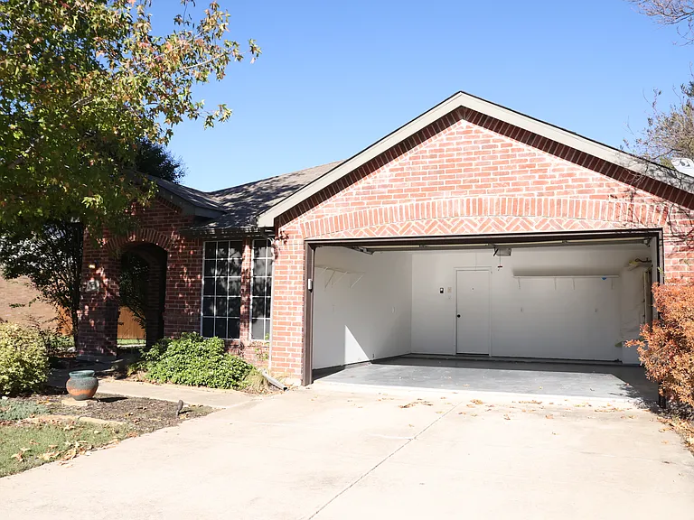 1235 Cardinal Way — Photo 16