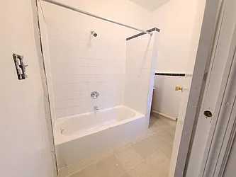 Rented by Cheskel Meisels, LREB