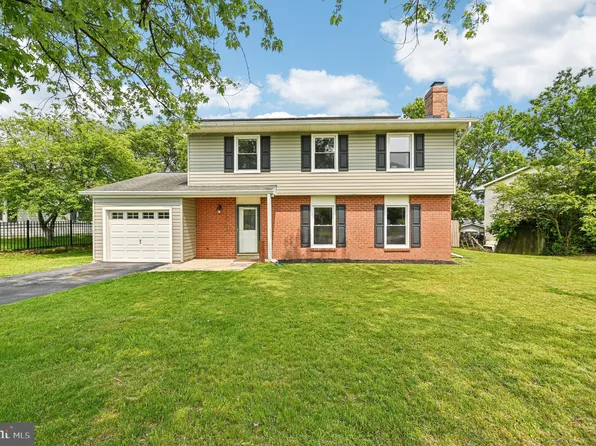 7895 Bastille Pl, Severn, MD 21144