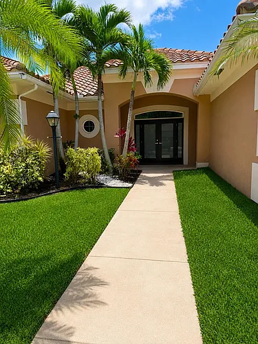 10114 Hunt Club Ln Photo 1