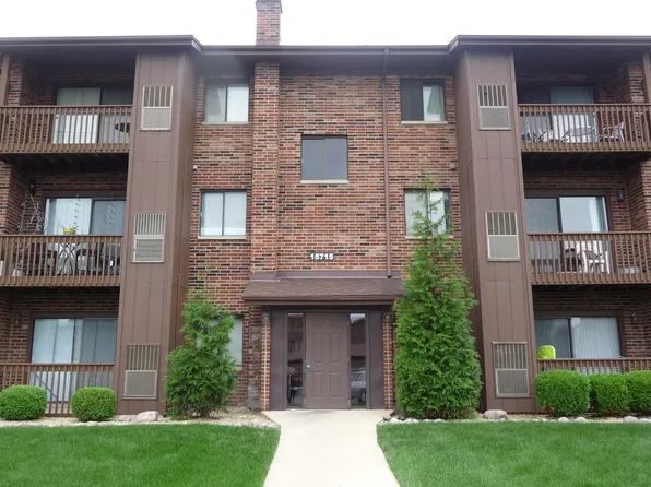 15715 Peggy Ln APT 1, Oak Forest, IL 60452