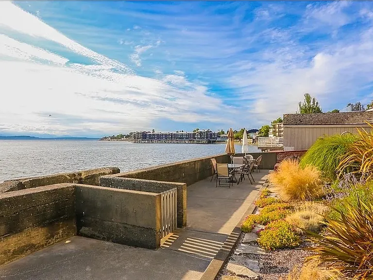 4021 Beach Dr SW #202 — Photo 16