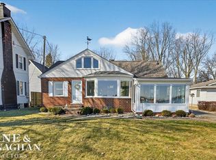 6200 River Rd, East China, MI 48054