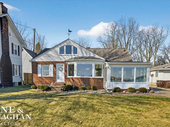 6200 River Rd, East China, MI 48054