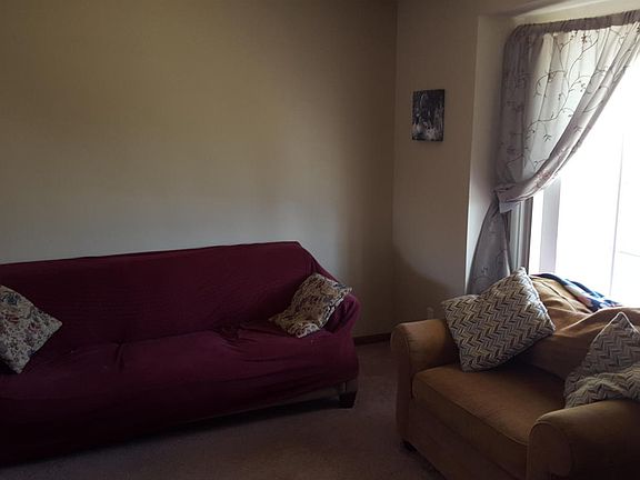 3rd image of 7253 Zinnia Ct SE