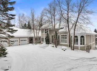 6804 Preserve Dr N, Bay Harbor, MI 49770