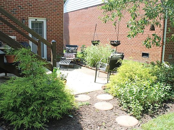 4th image of 5701 Lakemere Dr