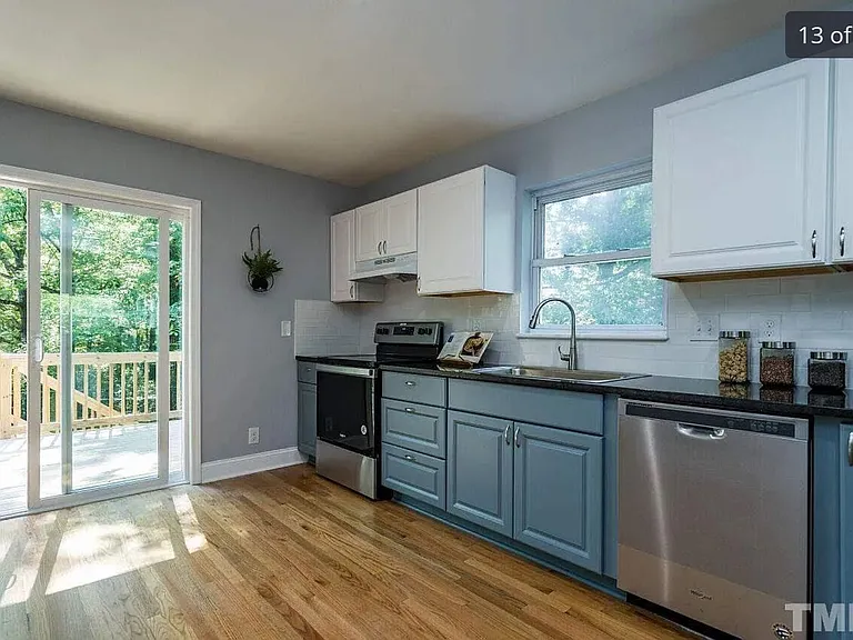 1010 N Duke St — Photo 13