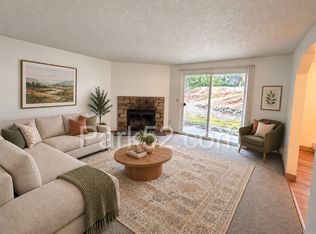 5025 S Orchard St APT B, Tacoma, WA 98467