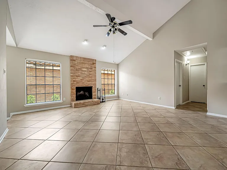 12038 Texas National Blvd — Photo 22