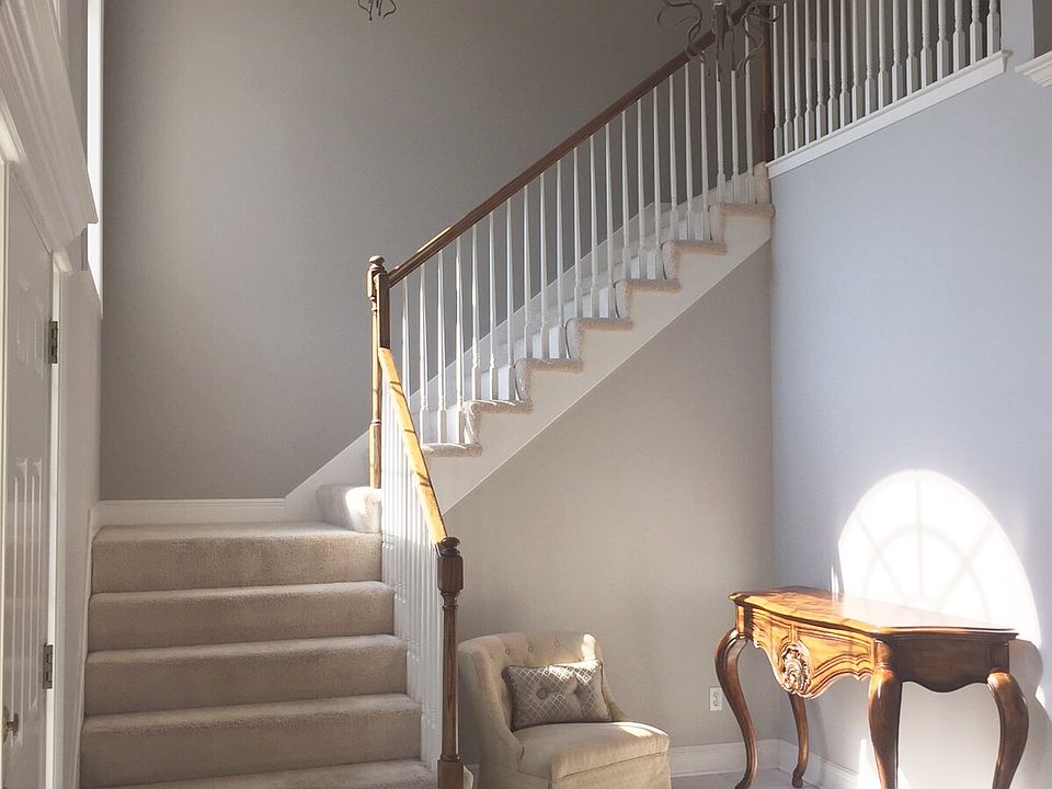 Main Entrance & Foyer