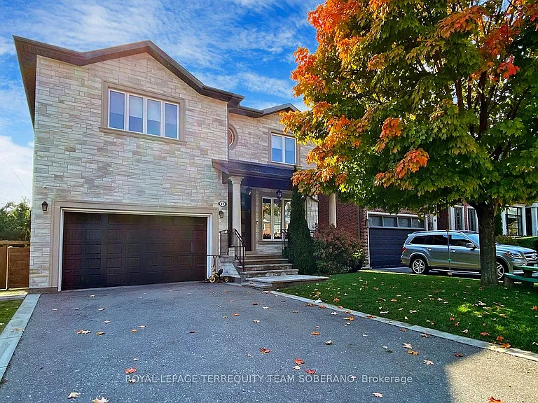 17 Southgate Ave — Photo 1