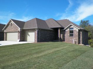 3923 N Rose Ave, Springfield, MO 65803