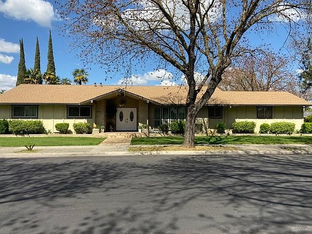 2nd image of 1441 Kruger Dr