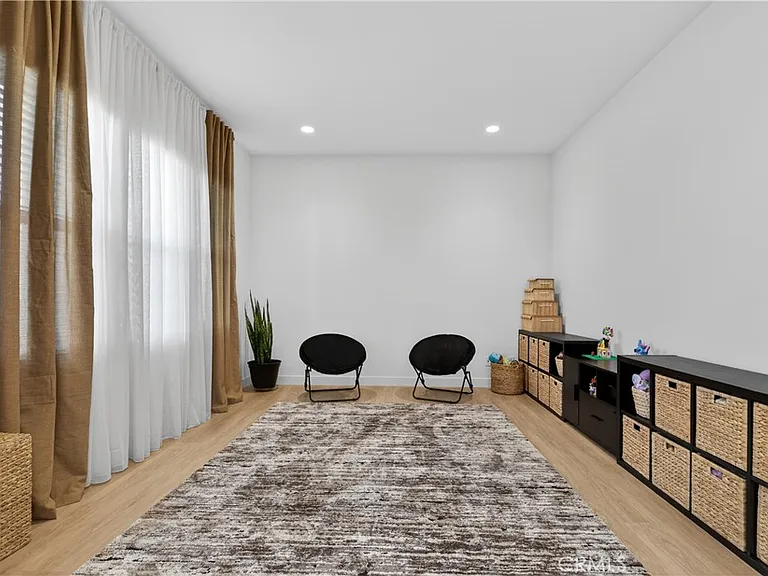 17728 Ridgeline Ct — Photo 5