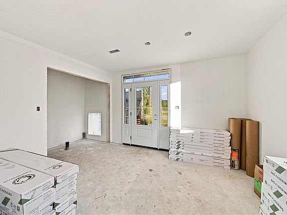 5th image of 72 Johnson Rd #7
