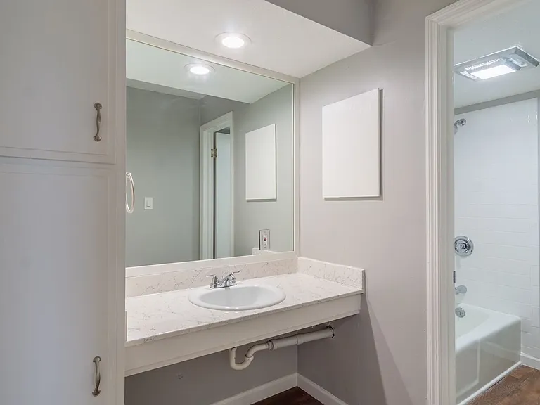 Northpark Apartments — Photo 17