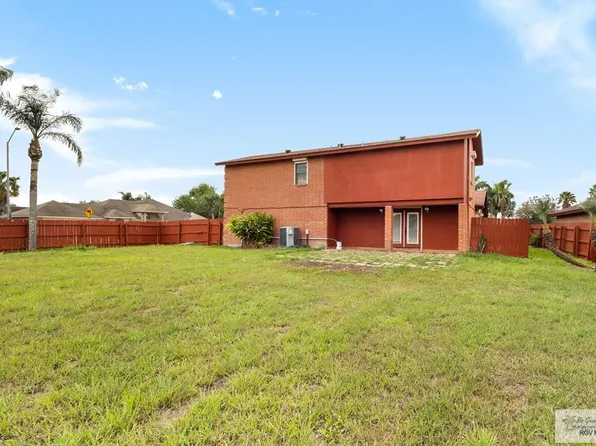 4 Chihuahua Ct, Brownsville, TX 78526