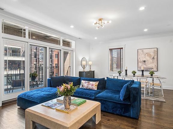 3rd image of 1415 W Belmont Ave APT 3