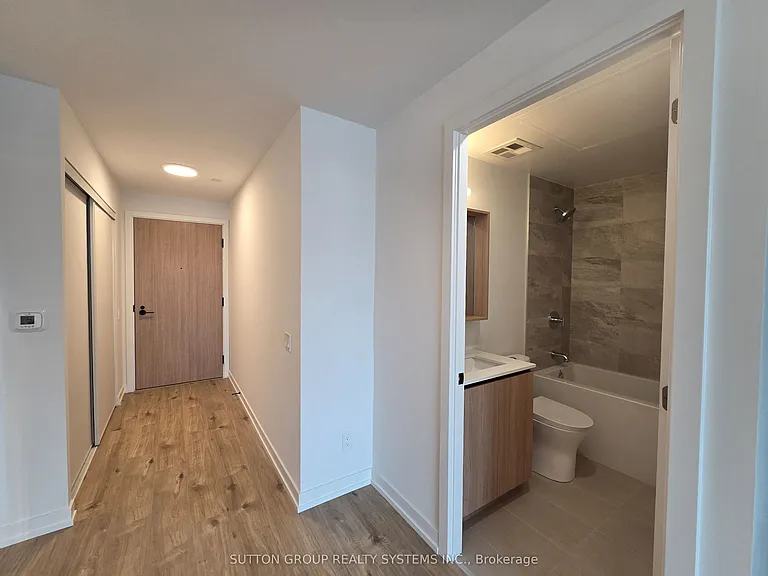 35 Parliament St #2905 — Photo 20