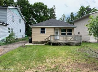 606 E Lake St, Osakis, MN 56360